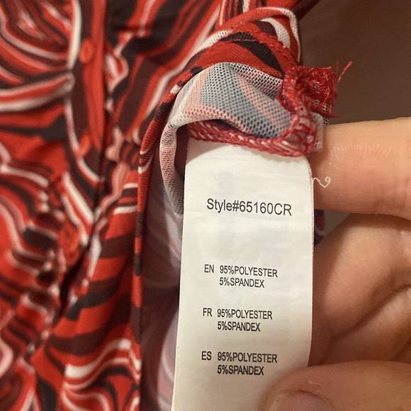 Birch & Stone Long Sleeve Slinky 70’s Red Collar Button Crop Tee Blouse - Size L - Picture 5 of 5